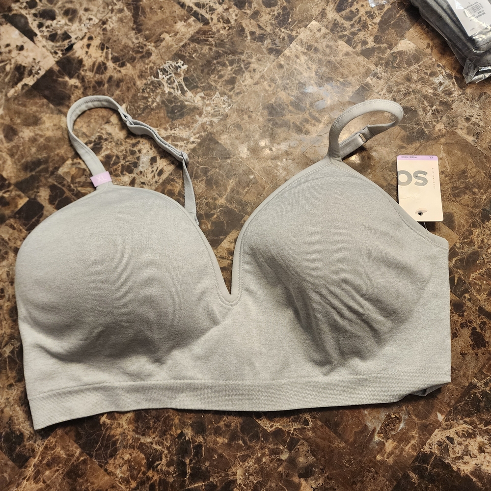 JJ - Kohl's Light Gray Wireless Bra